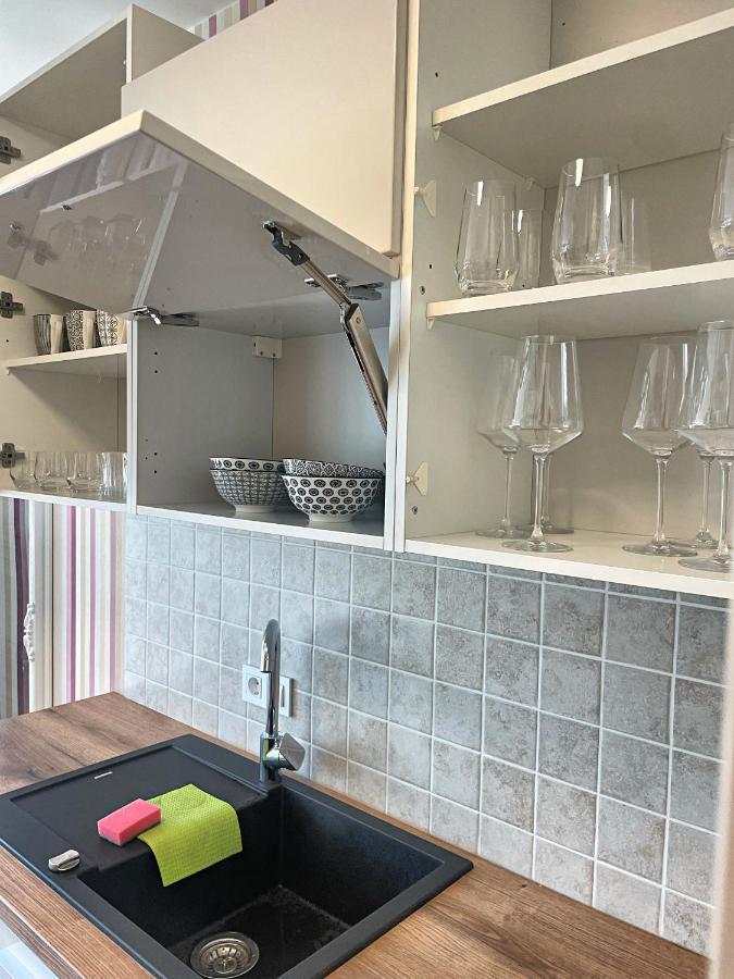 Vila Urbana Luxury Apartments Лешче Экстерьер фото